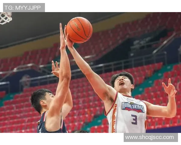 南京篮球队技术分析与表现评估:联赛中的亮点与不足之处探讨 南京篮球队技术分析与表现评估:联赛中的亮点与不足之处探讨